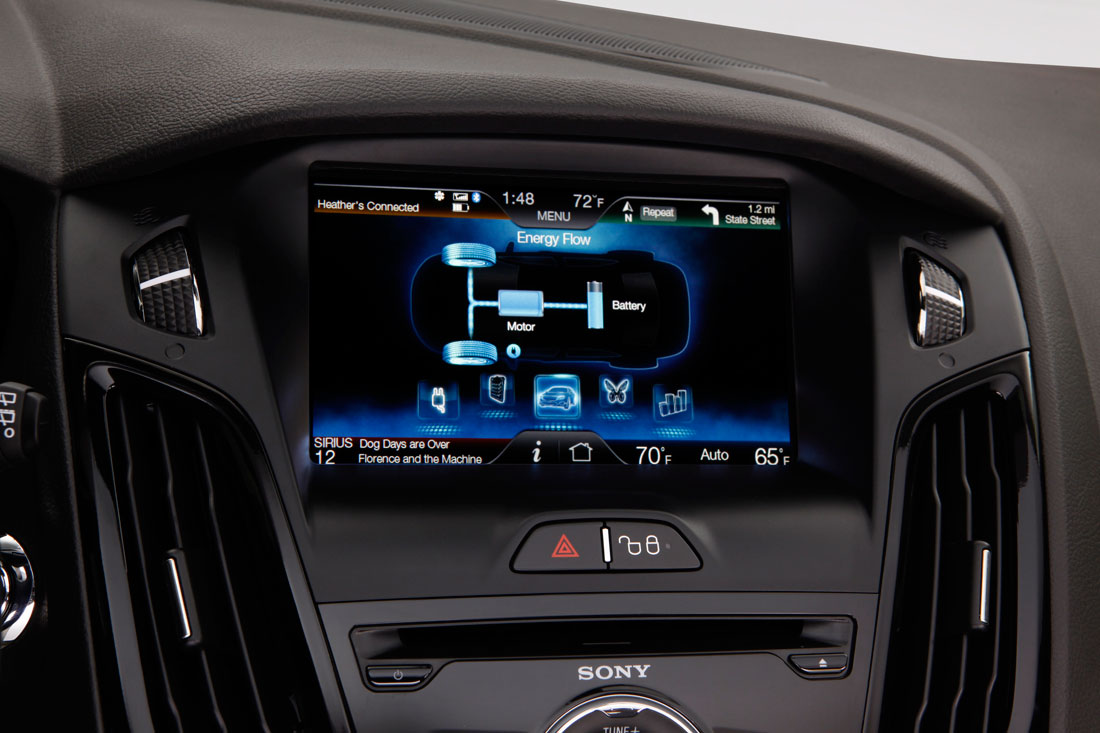ford_focus_electric_in_12_05